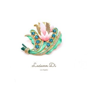 Laciann Di 💐 Bouquets Handcrafted Enamel Crystals Brooch